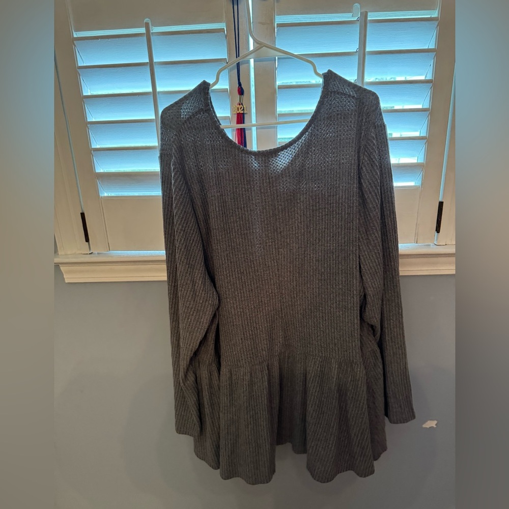 Lane bryant top Grey Peplum